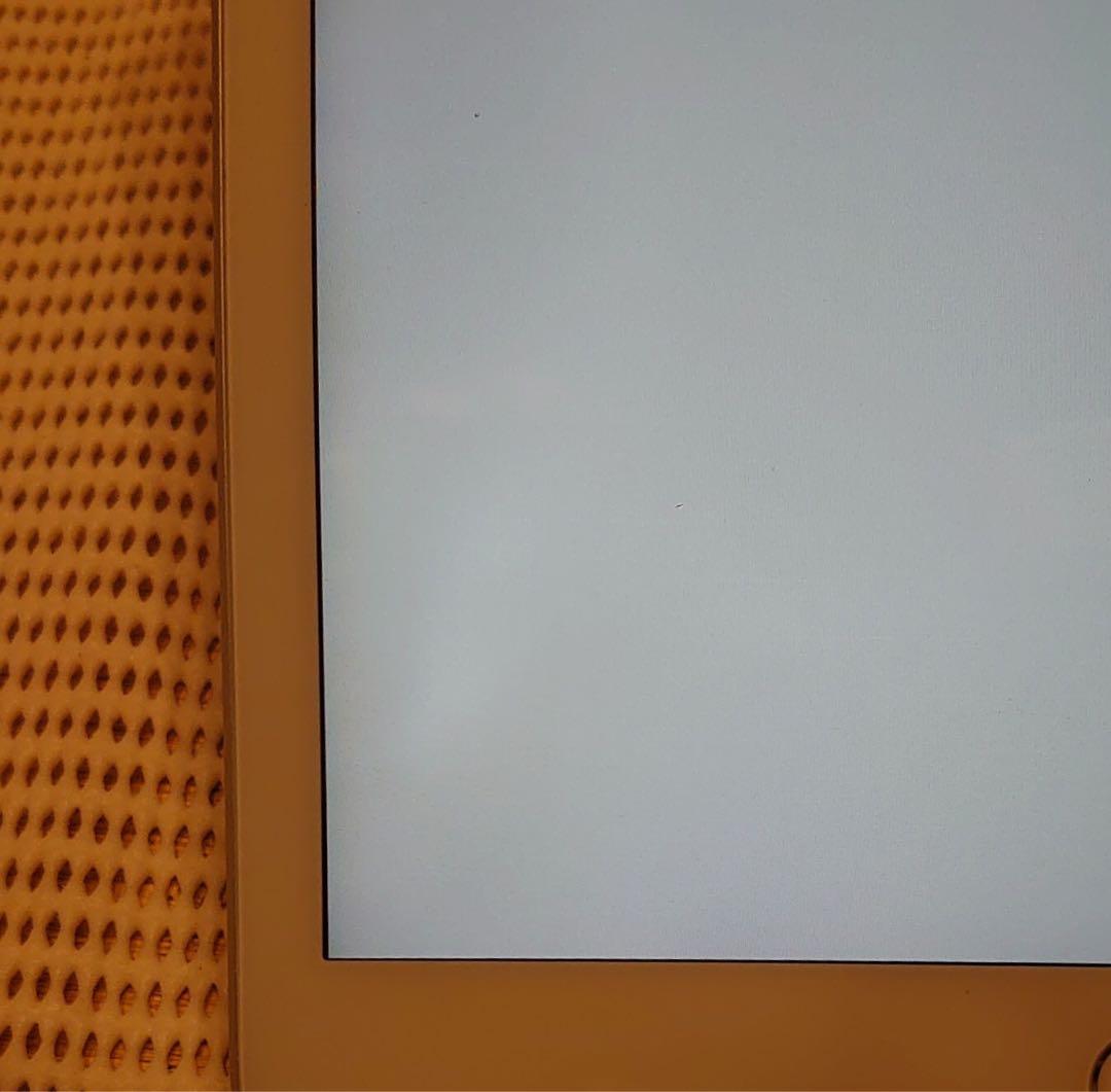 完動品iPad第7世代(A2197)本体32GBシルバー送料込PMF3N 完動品iPad第7世代(A2197)本体32GBシルバー送料込PMF3N