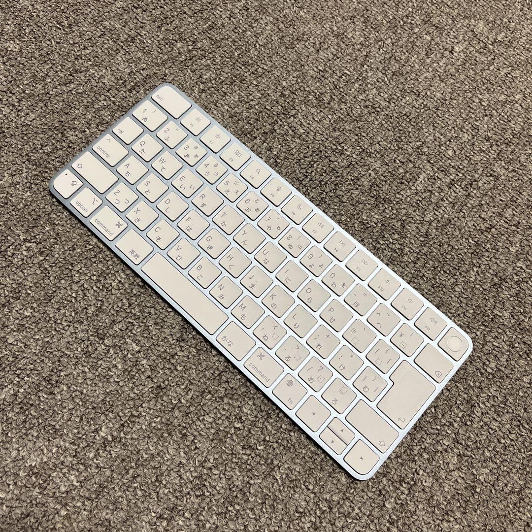 Touch ID搭載Magic Keyboard ブルー