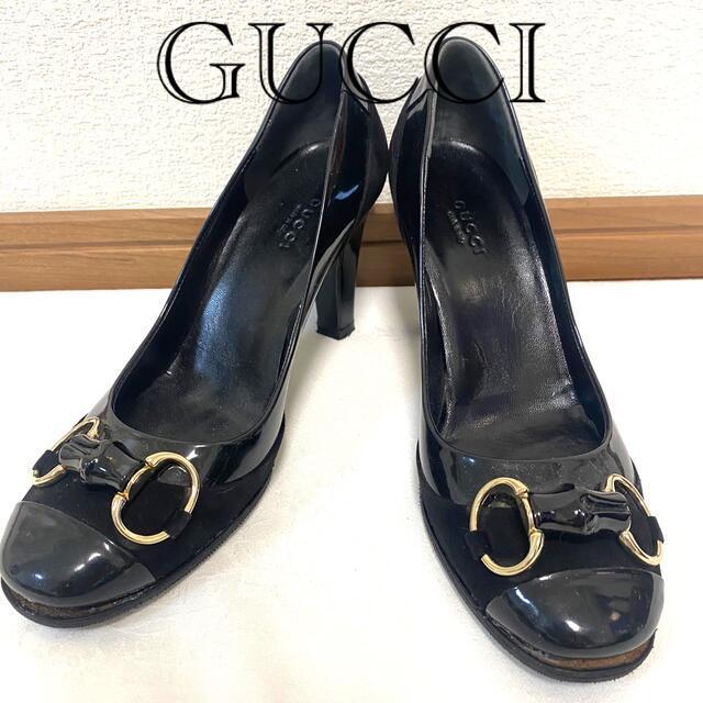 GUCCIデザインパンプス