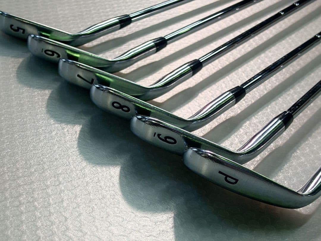 Titleist AP2 716 アイアンセット(5、6、7、8、9、P) Titleist AP2 716 アイアンセット(5、6、7、8、9、P)