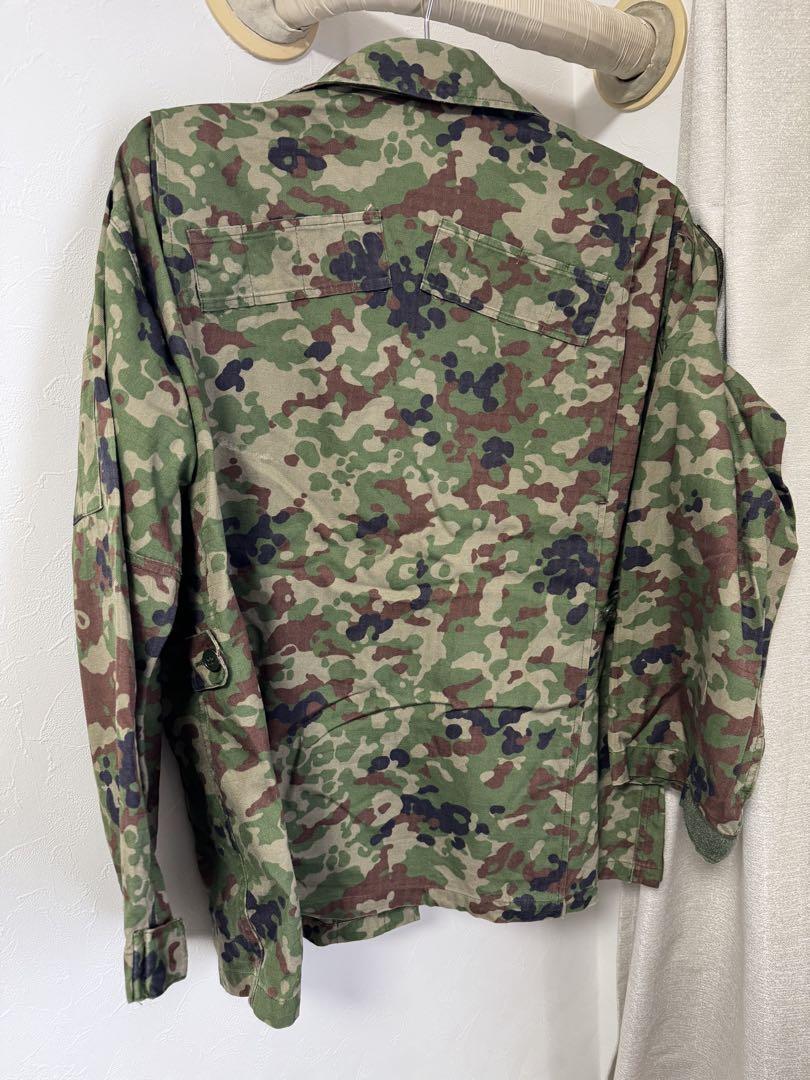 楯桜迷彩戦闘服2型 チェックリストリグ、88式鉄帽付き