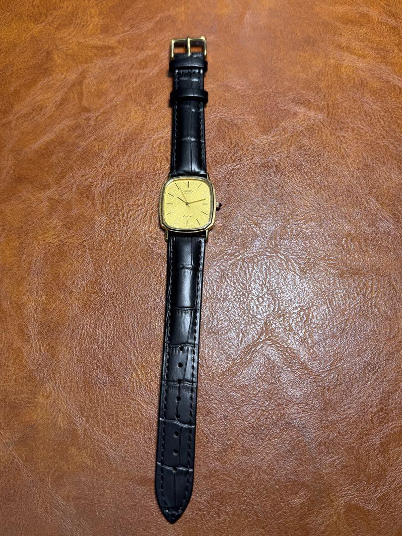 A207希少 稼動品 SEIKO DOLCE スクエア型 80年代ヴィンテージ