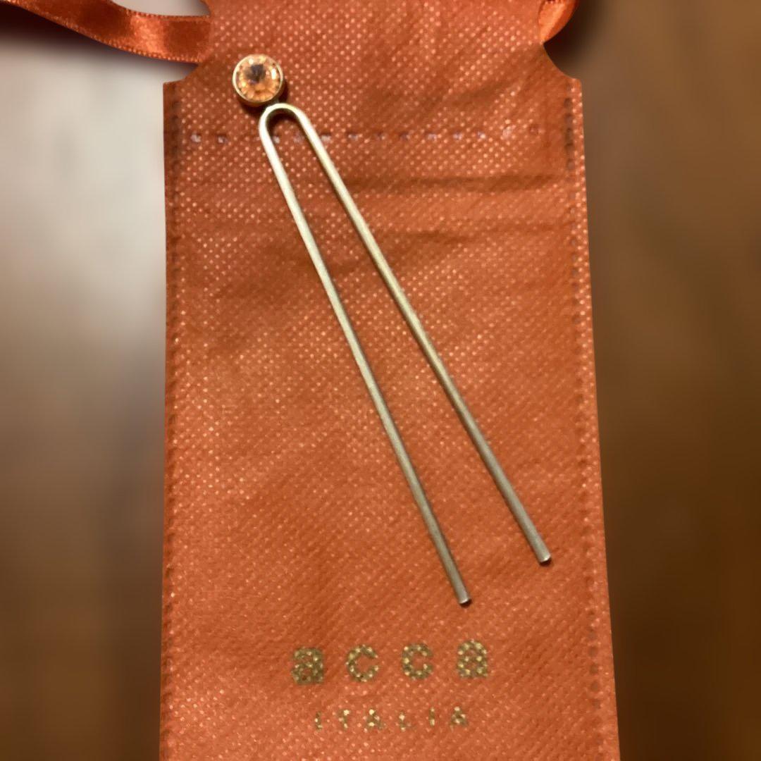再入荷商品 美品】acca かんざし ワンストーン 薄オレンジ - メルカリ ヘアアクセサリー
