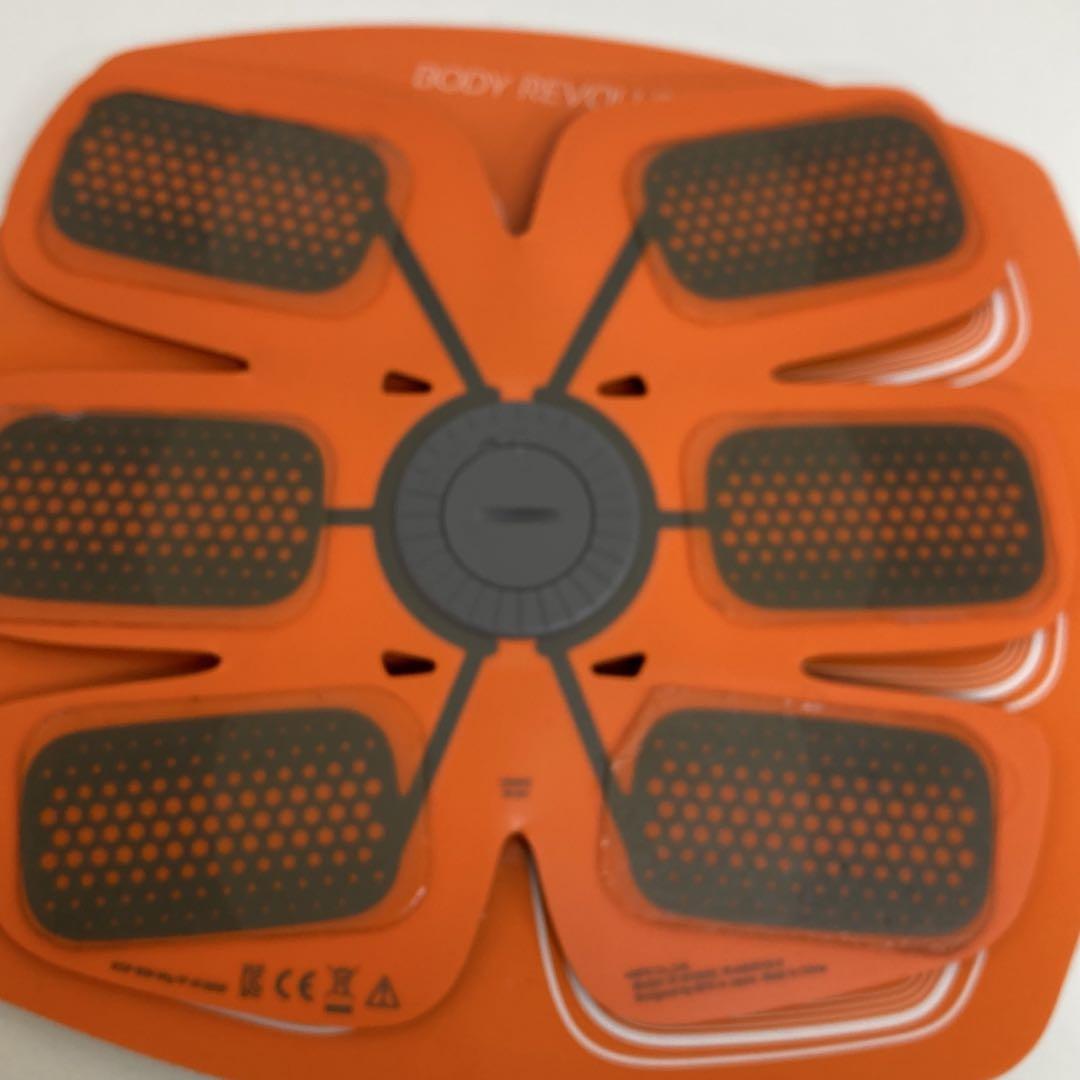 f358-30 SIXPAD アブズフィット　ボディフィット×２台
