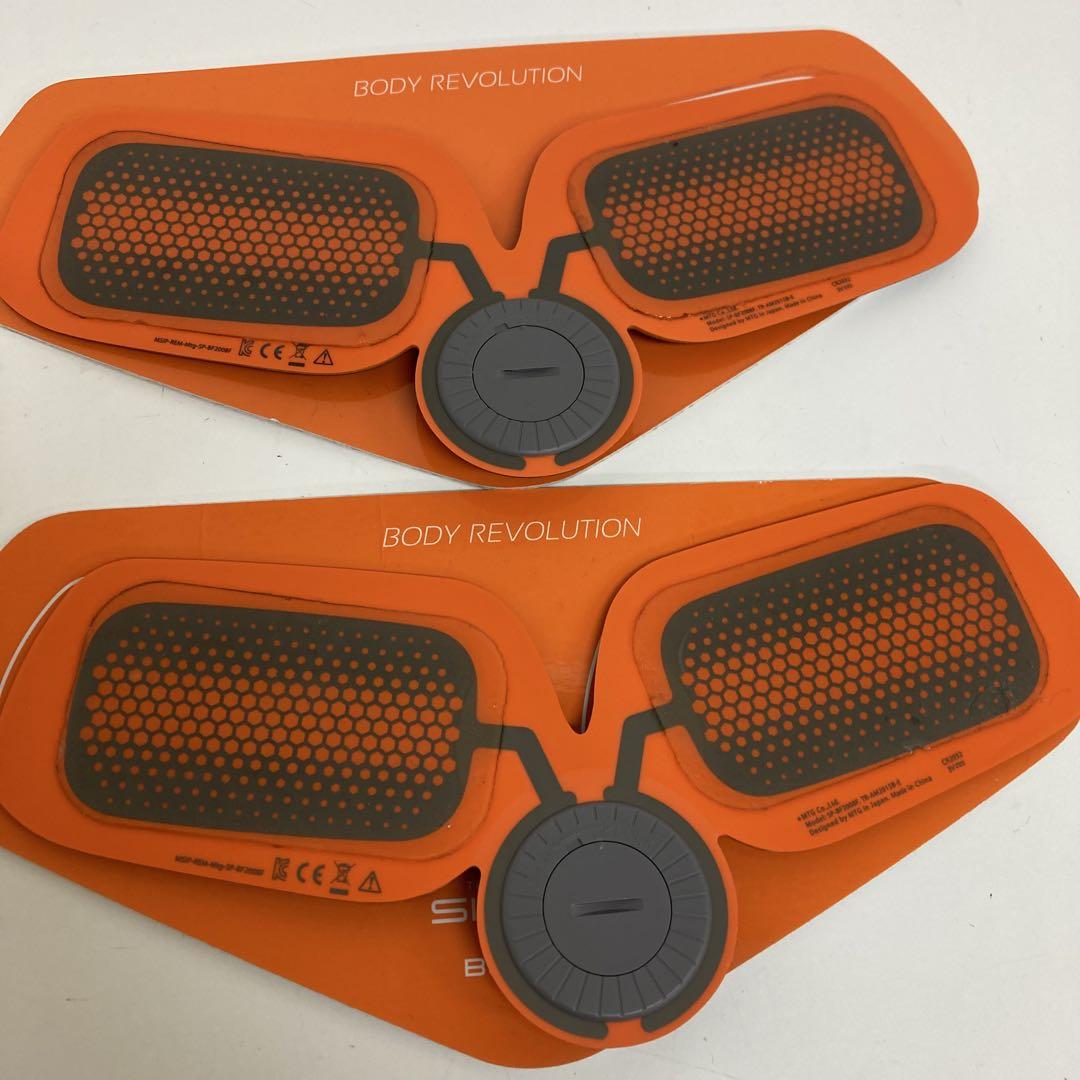 f358-30 SIXPAD アブズフィット　ボディフィット×２台