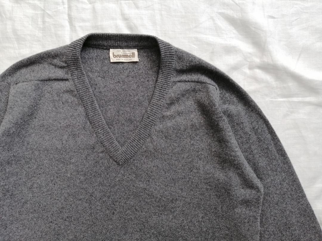 スペシャルオファ XL Vネックセーター 肉厚カシミア100 スペシャルオファ XL Vネックセーター 肉厚カシミア100
