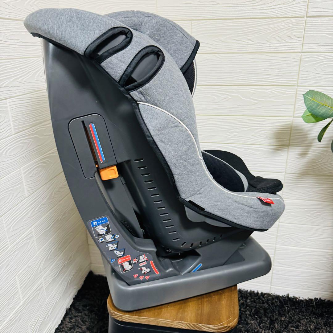 リーマン ベルト固定式 チャイルドシート　レスティロロッソＪ　日本製
