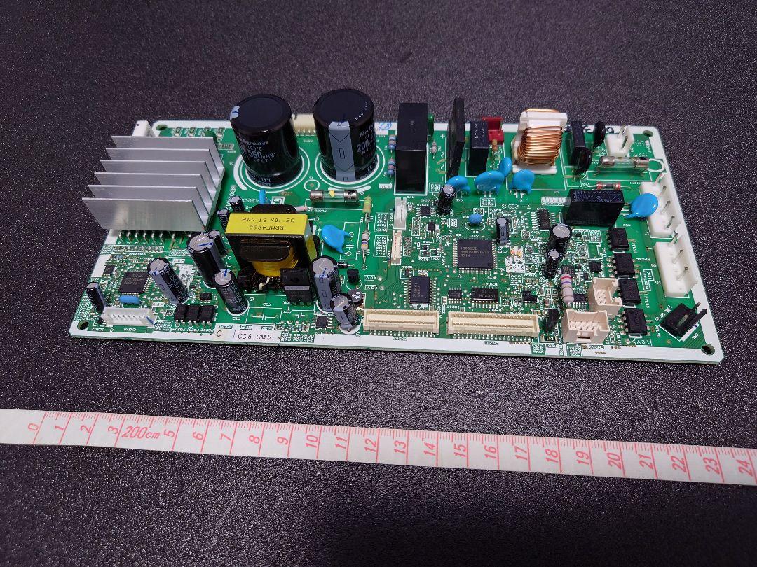 R-C6200 日立 冷蔵庫 制御基板 エラー 点滅 4回 12回 14回 基盤 R-C6200 日立 冷蔵庫 制御基板 エラー 点滅 4回 12回 14回 基盤