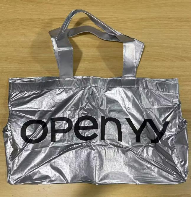 メーカー直売 - 人気ランキング 韓国 大人気 メルカリ - トートバッグ シルバー OPENYY YY バッグ