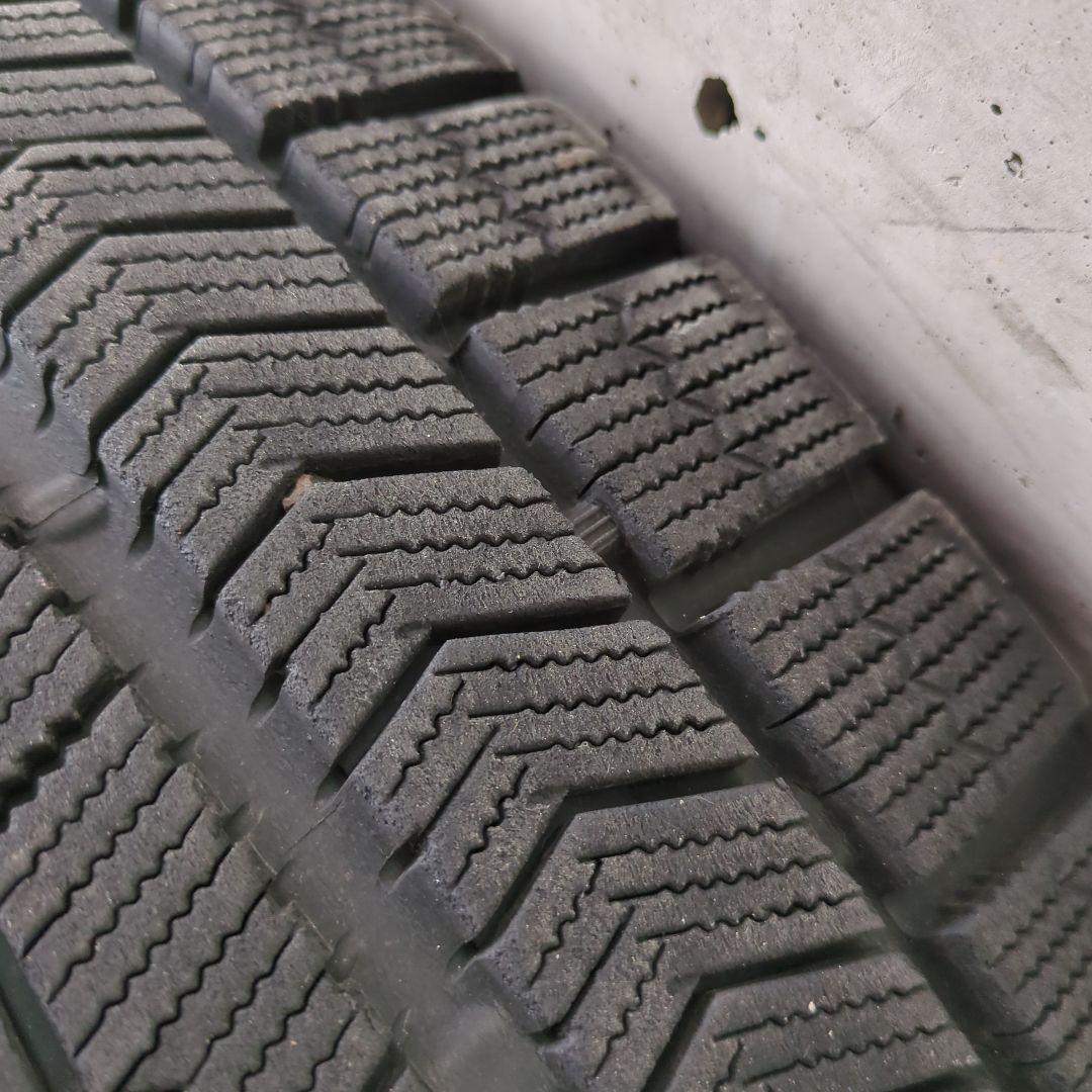 BLIZZAK VRX スタッドレスタイヤ 215/55R17 4本セット