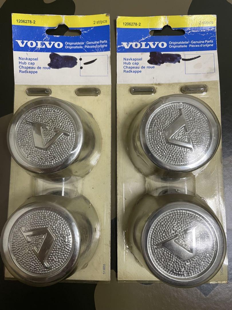 極レア　ボルボ　ＶＯＬＶＯ　２４０　新品未使用　ホイールキャップ