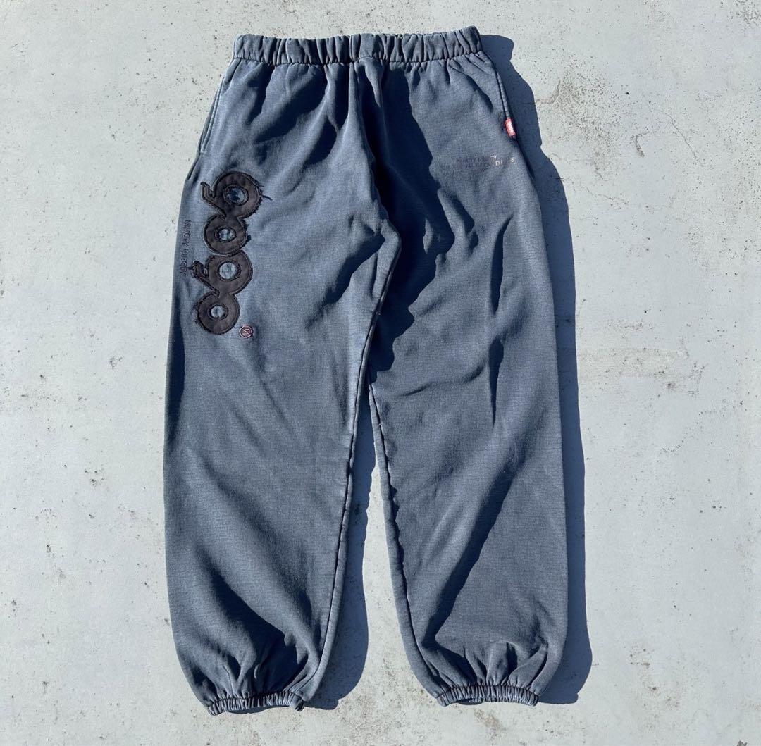 9090 OG Logo Rich Sweat Pants