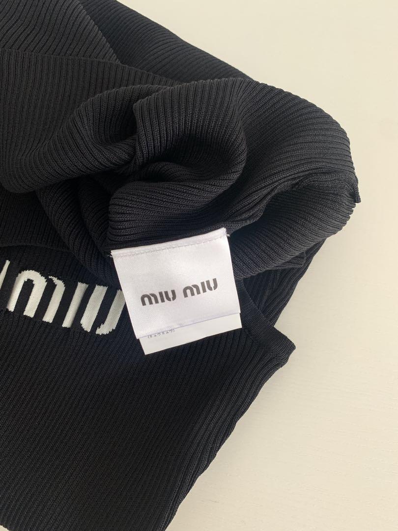★Miu Miu★インターシャロゴ入り リブニットワンピース ☆おしゃれ☆MIUMIU☆インターシャロゴ入り リブニット