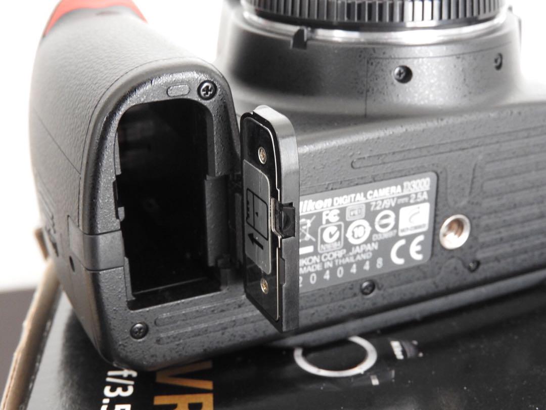 D3000