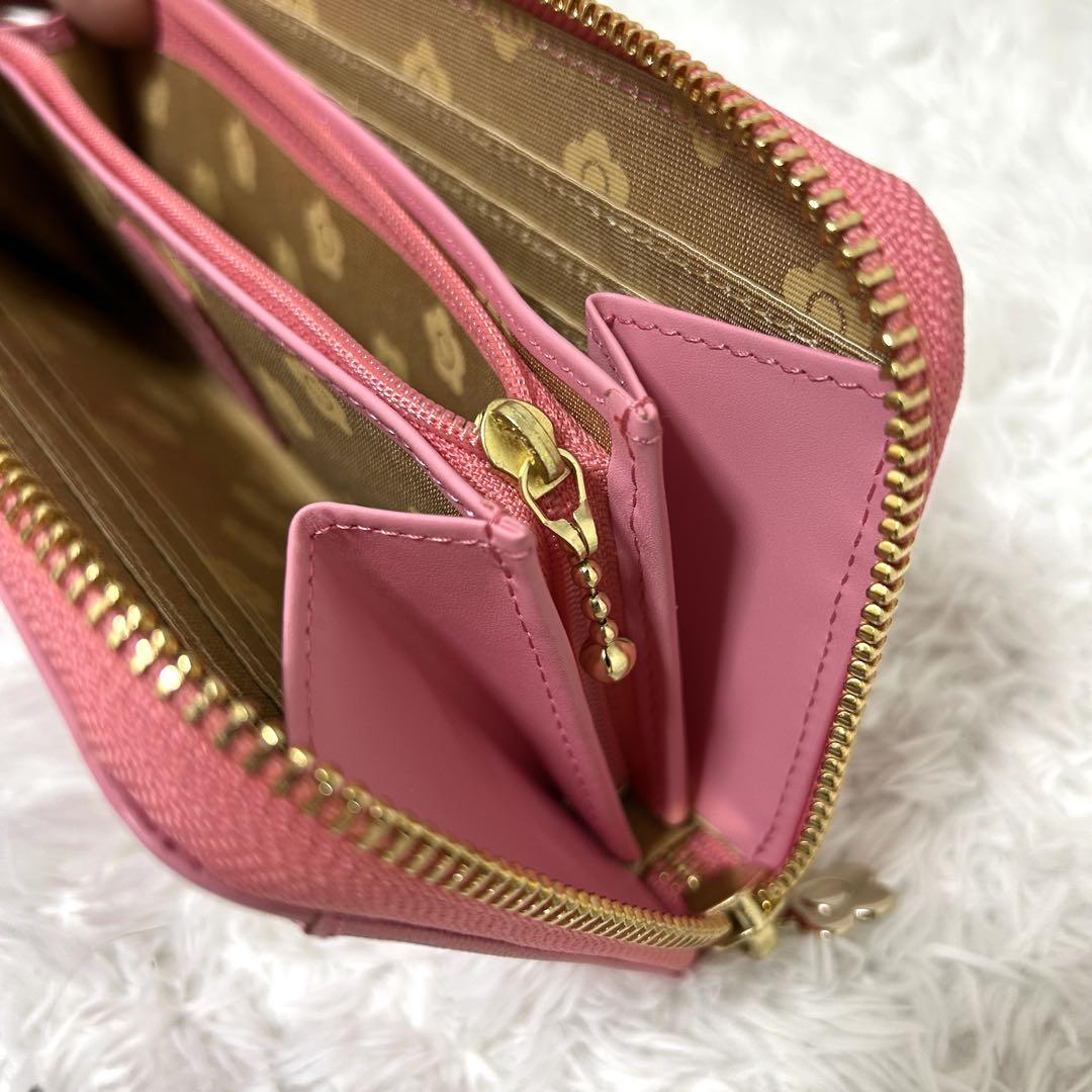 未使用✨　MARY QUANT マリークワント　長財布　ラウンドジップ　ピンク