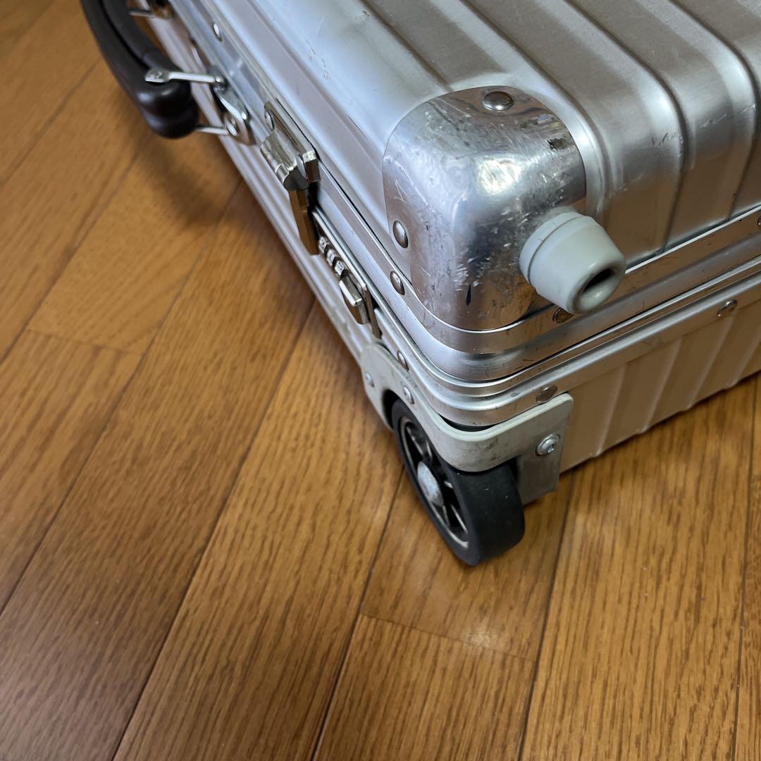 リモワ クラシックフライト スーツケース 青ロゴ ２輪 35L RIMOWA