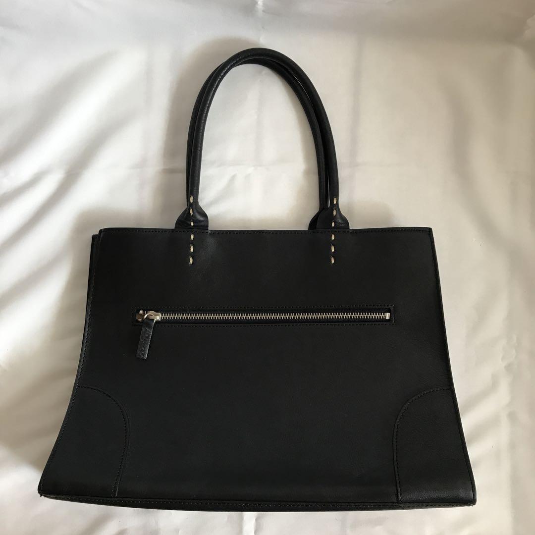 美品　シンプルな黒皮トートビジネスバッグ