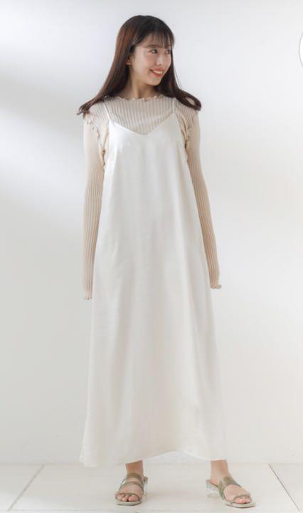 メルカリ Who S Who Chico サテンサイドスリットキャミワンピース ロングワンピース 4 000 中古や未使用のフリマ メルカリ Who S Who Chico サテンサイドスリットキャミワンピース ロングワンピース 4 000 中古や未使用のフリマ