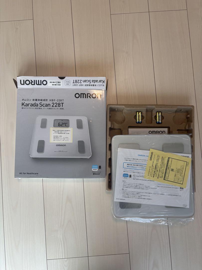 【新品】OMRON Karada Scan 228T 体脂肪計
