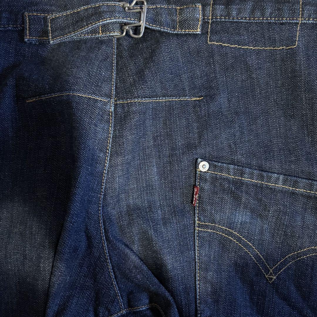 美品　Levi's engineered jeans loose シンチバック Levi's engineered jeans LOOSE シンチバック - メルカリ