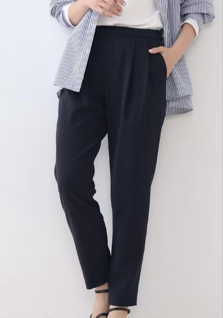 INDIVI 褒められパンツ ストレッチ タックテーパードパンツ ¥16,940