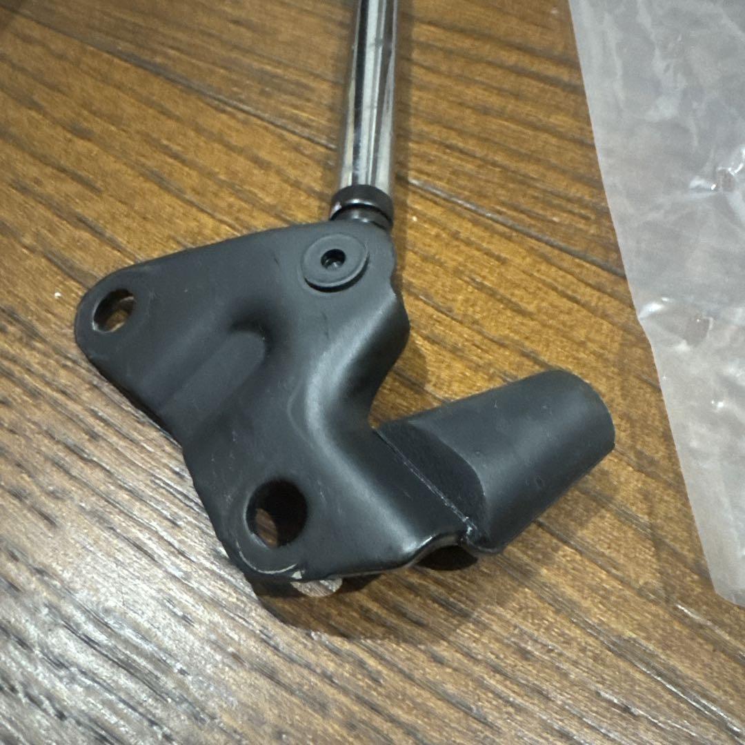 ハイエース　トヨタ純正 強化バックドア ステーASSY 左右セット　最終値下げ
