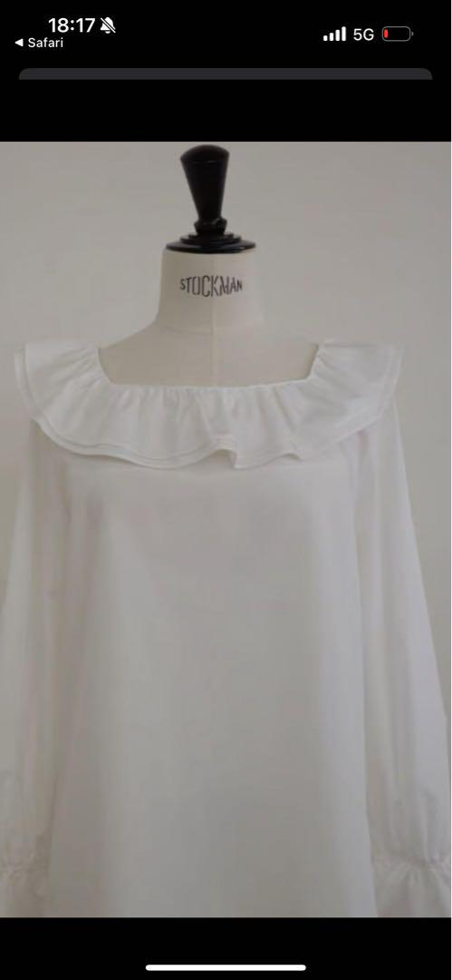 OHGA RUFFLE SHOULDER ホワイト