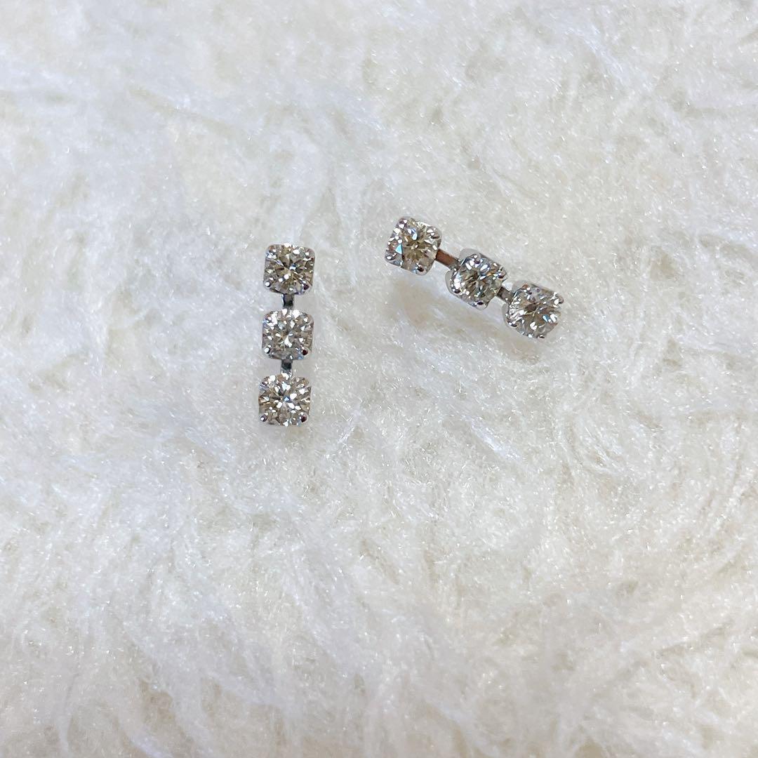 PT900 0.15カラット　トリロジー　ピアス PT850 3粒