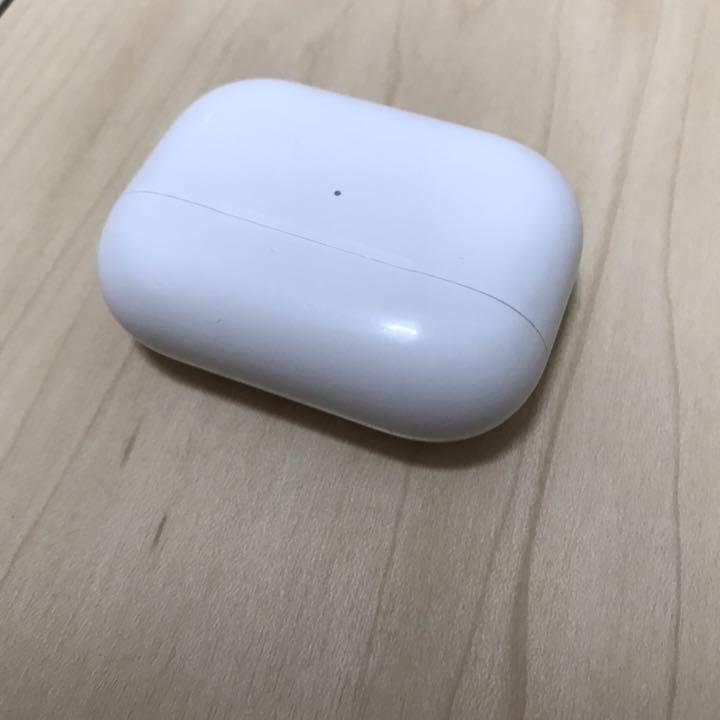 豊富な好評 エアーポッズプロ Pro充電器 Apple国内正規品 YKIHf-m86206138659 充電ケース AirPods 超激得100%新品