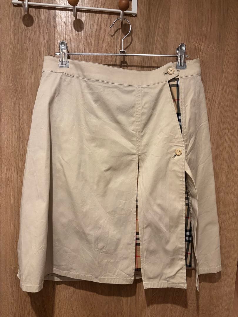 ベージュ プリーツラップスカート