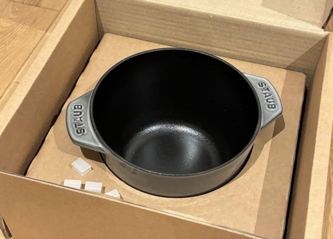 【新品未使用】staub ストウブ ココット デ ゴハン GOHAN グレー