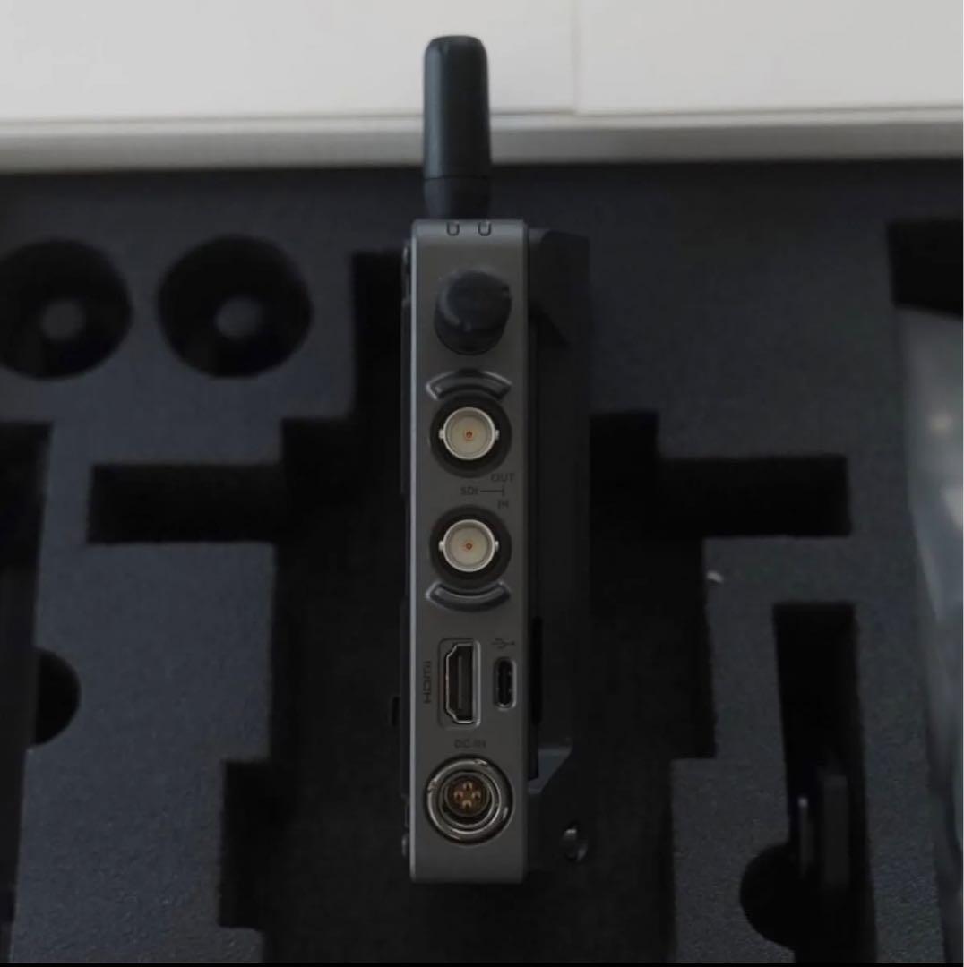 DJI