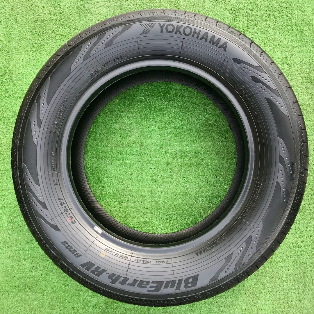 195/65 R15、YOKOHAMA BluEarth RV03、2024年