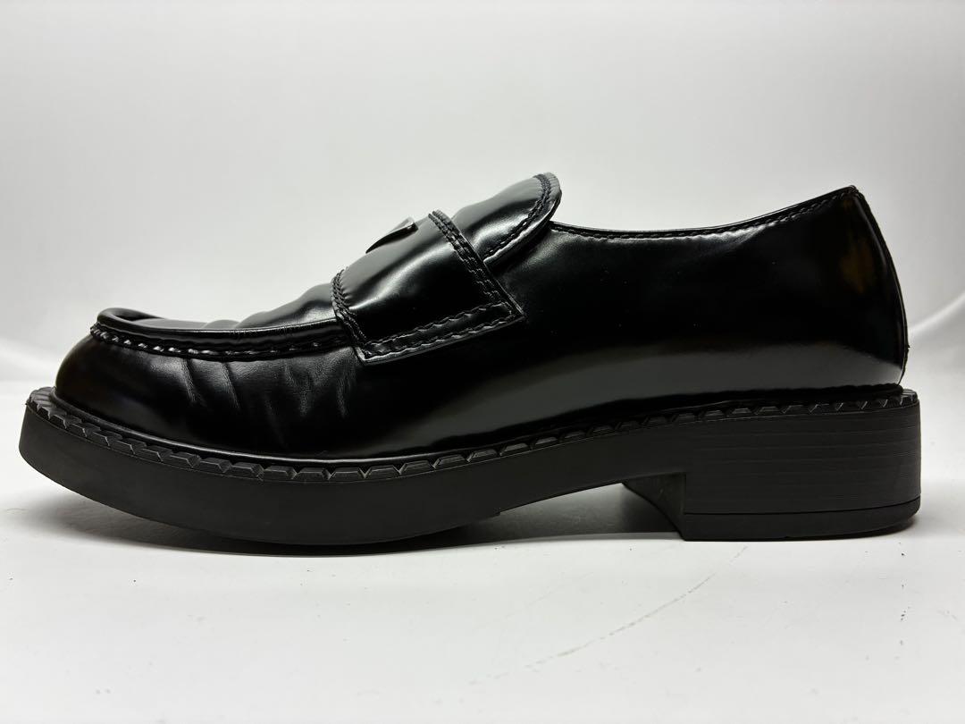 PRADA ローファー　【確実正規品】