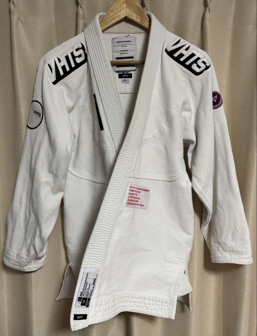 VHTS　G 2020 WHITE　柔術着　（カラー：白、サイズ：A1）