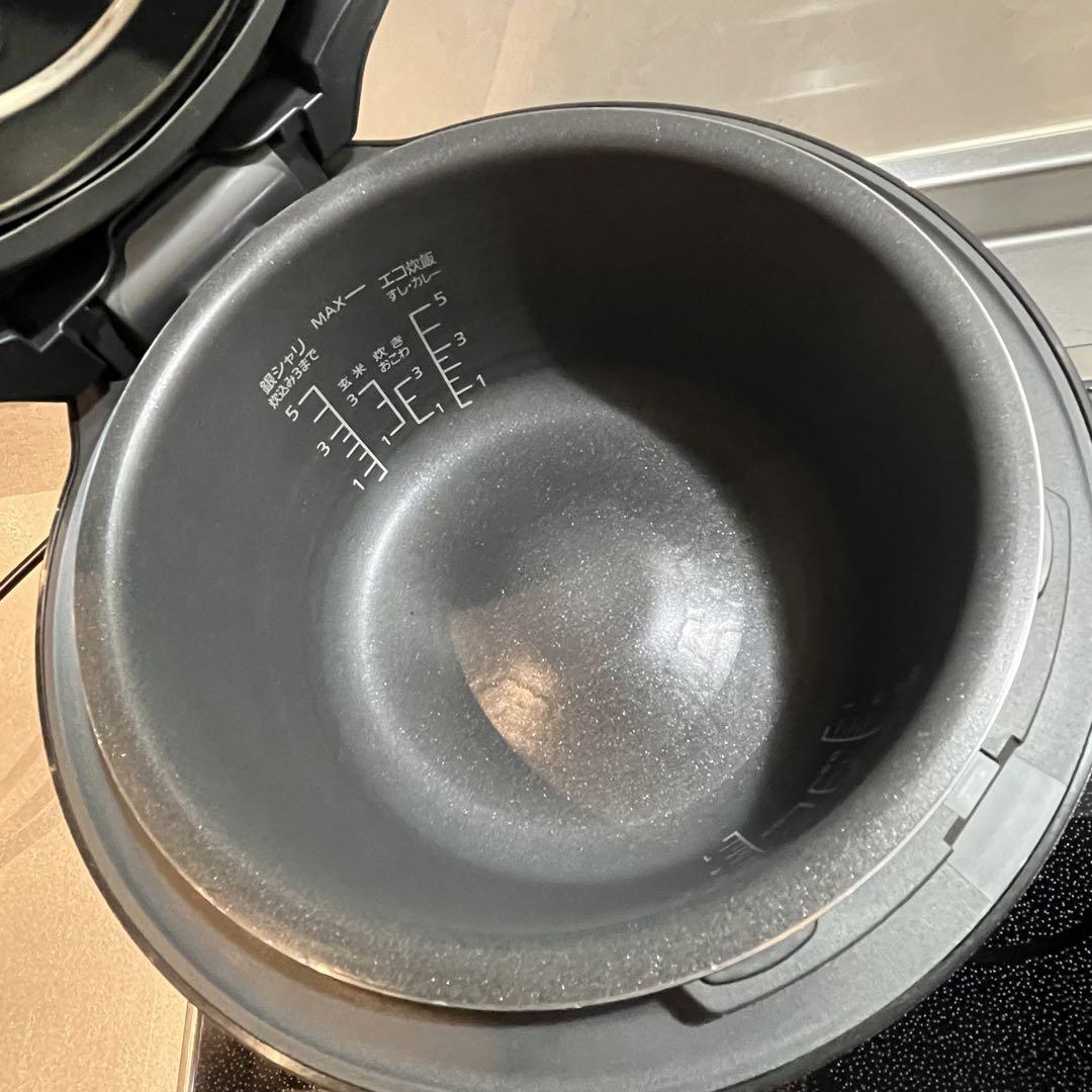 【美品】Panasonic SR-NA102-K BLACK 炊飯器