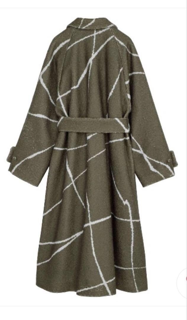 Ameri LITTLE FLARE LINE ART LONG COAT ：M