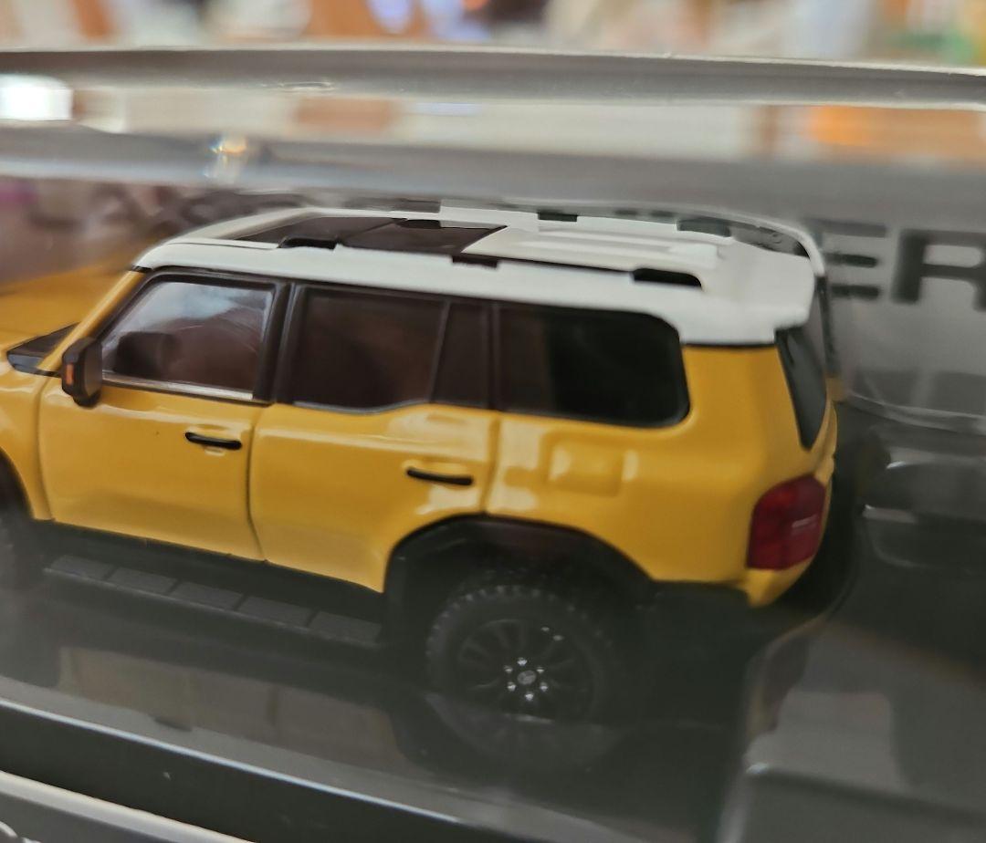 1/64 ランドクルーザー プラド Toyota LC250 Prado
