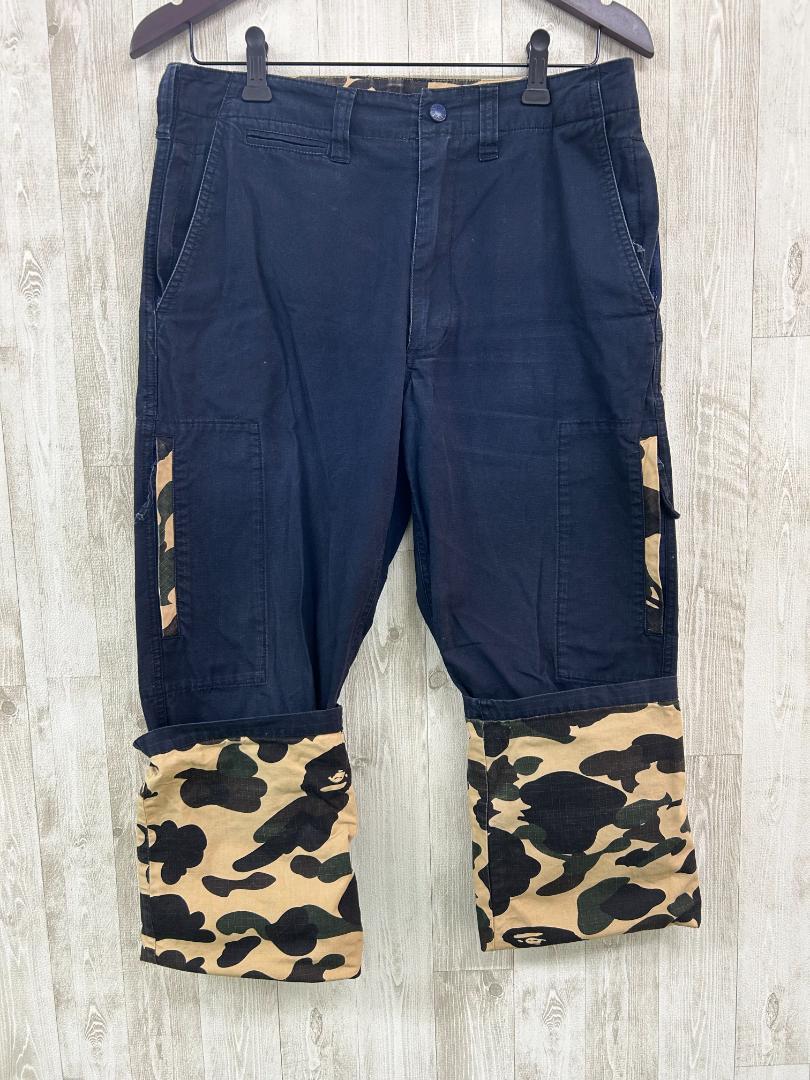 A BATHING APE チノパンネイビー　切り返しカモフラ　Mサイズ