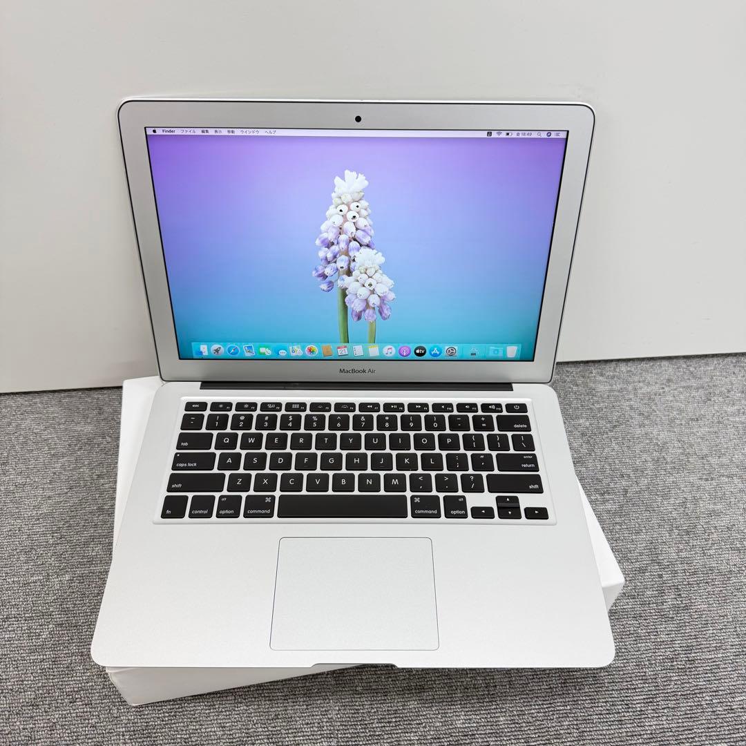 MacBook Air 2015 13インチ 4GB 128GB シルバーApple