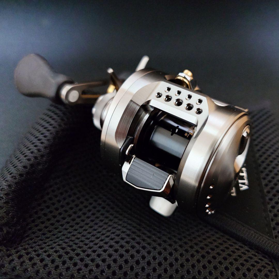 【リール】23カルカッタコンクエストBFS XG LEFT【新品】