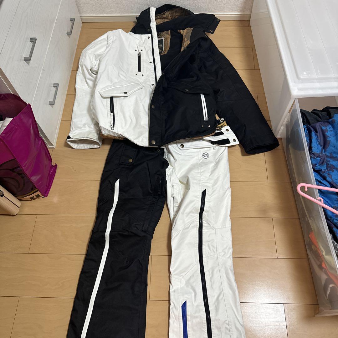 スノボーウェア　storm runner 上下セット　スノーボードウエア