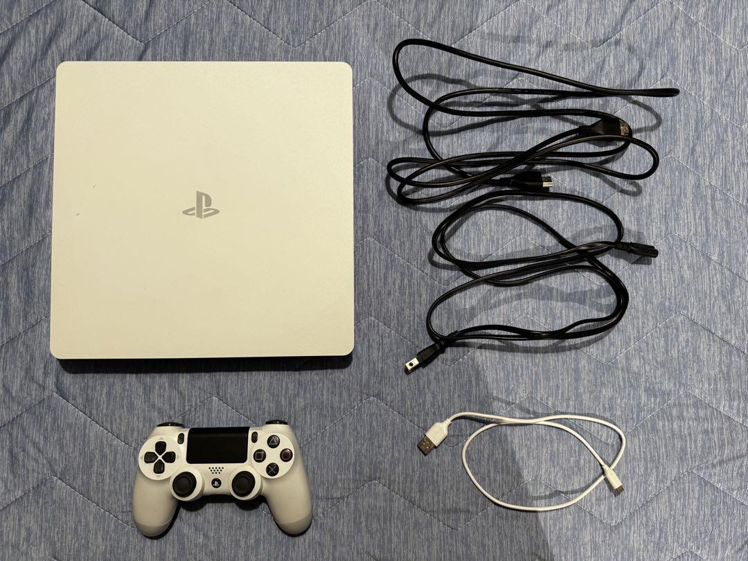 PS4 CUH-2100A 本体 コントローラー ケーブル 中古品 画像1