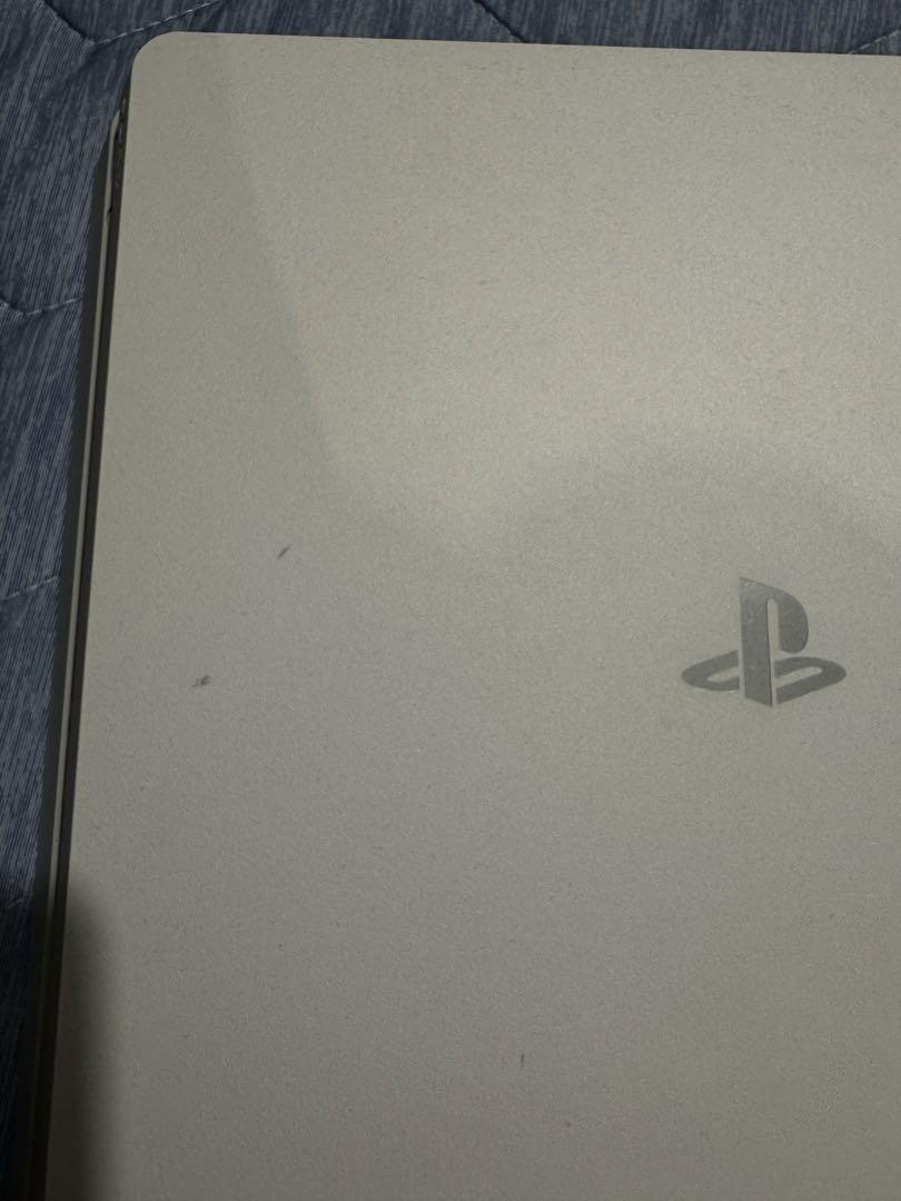 PS4 CUH-2100A 本体 コントローラー ケーブル 中古品 画像2