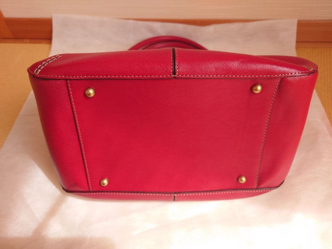 アンティーク調本革ハンドバッグ アンティーク調本革ハンドバッグ