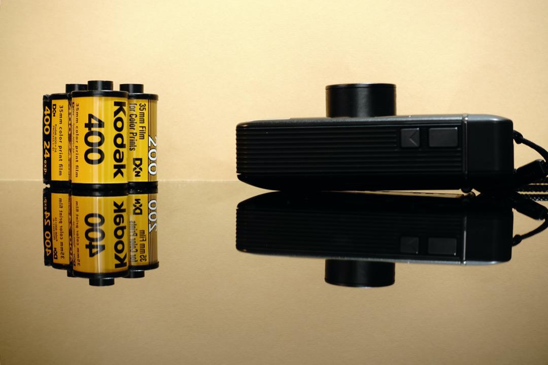 低価豊富な 完動品 Konica Big mini BM-301 フィルムカメラ KBpmH-m86293832543 全国無料定番