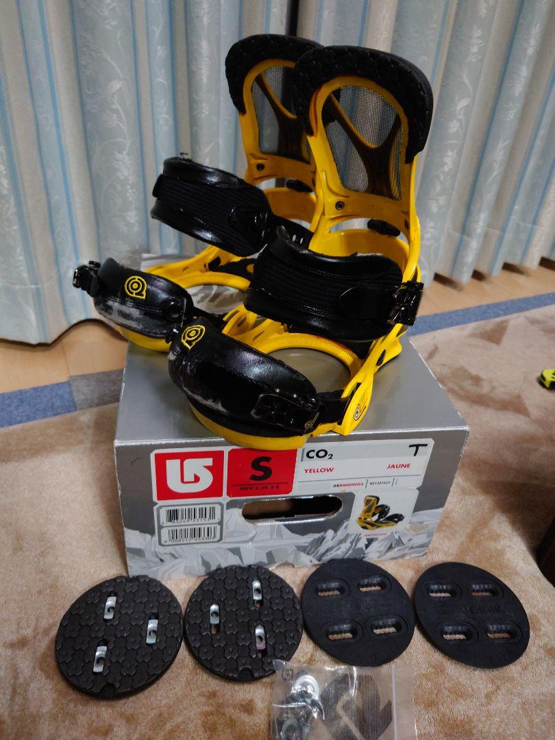 送料込み BURTON CO2 バートン 3Dと4×4 ネジ、ワッシャー各8個