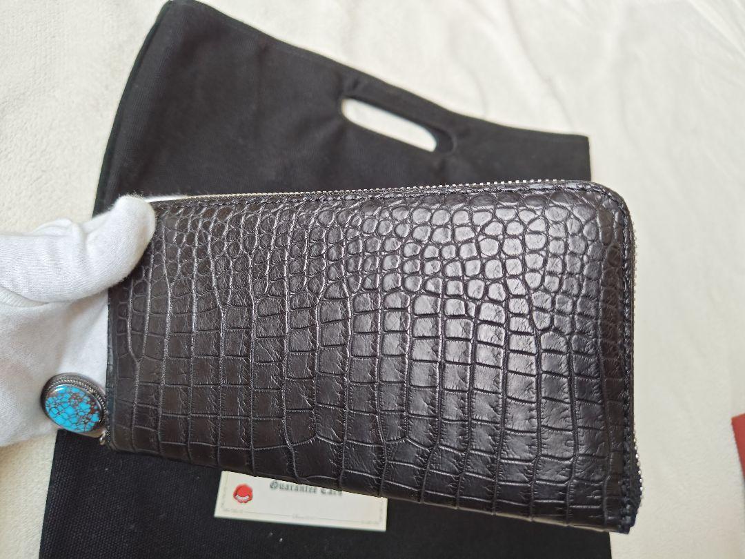 ７SENSE クロコダイルポロサスラウンドジップ長財布