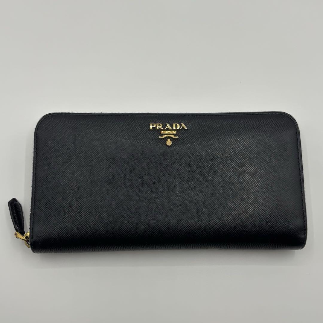 PRADA プラダ　長財布　ラウンドファスナー　ロゴ金具　サフィアーノレザー