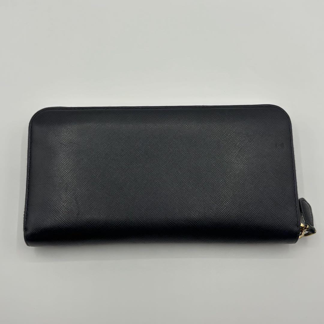 PRADA プラダ　長財布　ラウンドファスナー　ロゴ金具　サフィアーノレザー